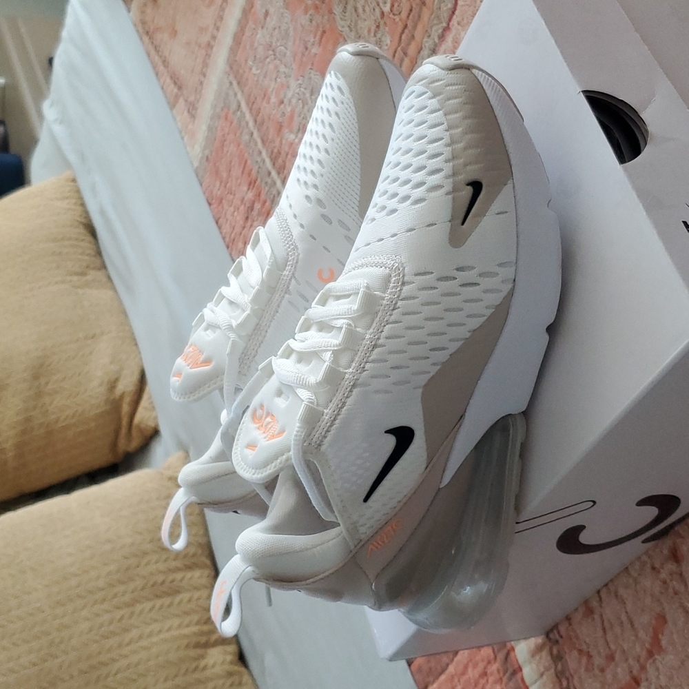 Nike Air max 270 summit white/desert sand